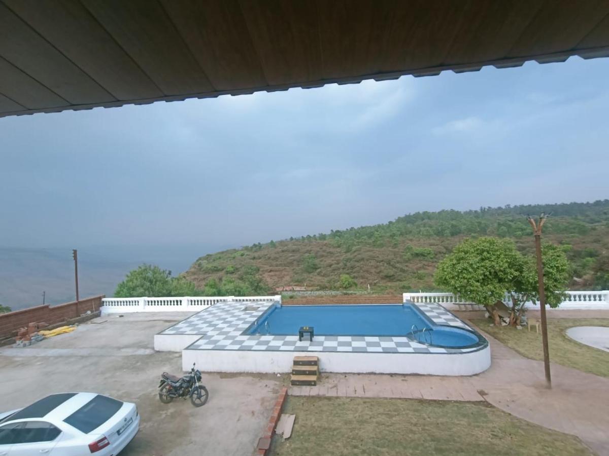 Royal Resort Villa Mahabaleshwar Exterior photo